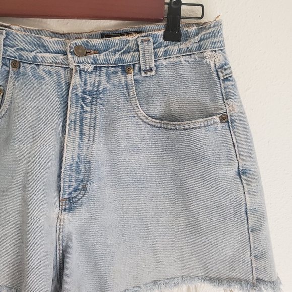 HLD Vintage 90s Trashed Denim Shorts - Picture 3 of 10